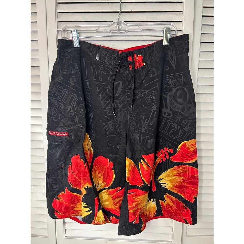 Quicksilver Floral Board Shorts Size 34"